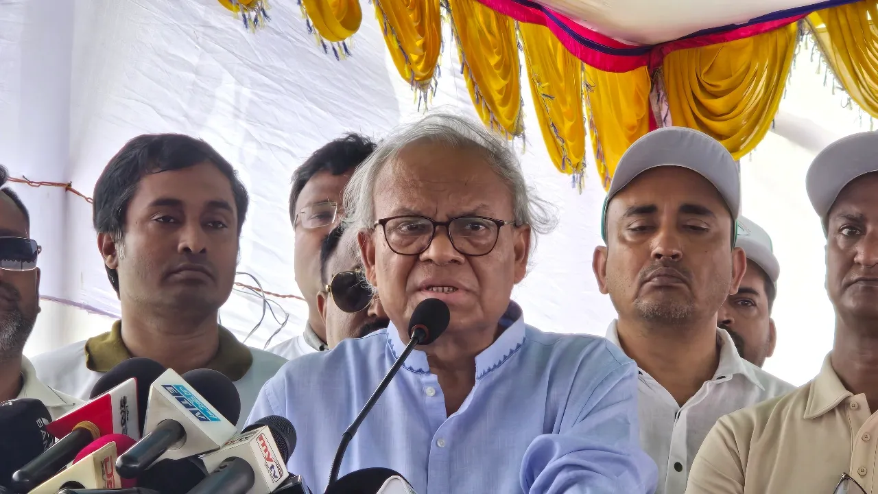 জনগণের ম্যান্ডেটে ক্ষমতায় এসেছে সরকার: রিজভী