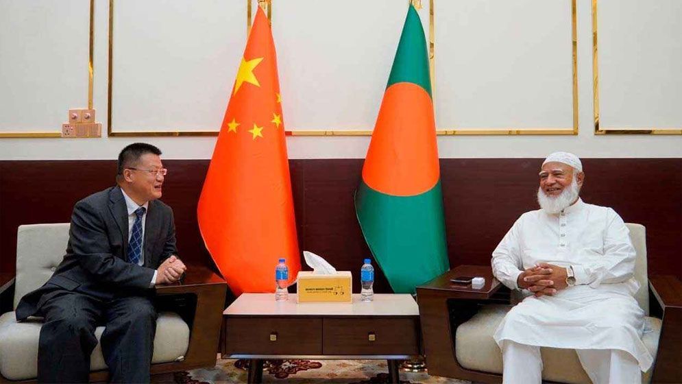 জামায়াত আমিরের সঙ্গে চীনা রাষ্ট্রদূতের সাক্ষাৎ, ‘তিস্তা ও করিডোর’ নিয়ে আলোচনা
