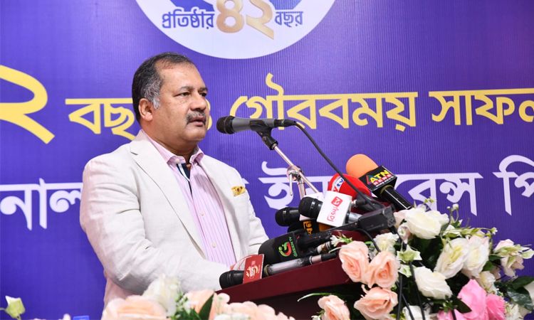 অর্থনীতির গতি বাড়াতে বীমা খাতকে আইনি কাঠামোয় আনার তাগিদ তথ্যমন্ত্রীর