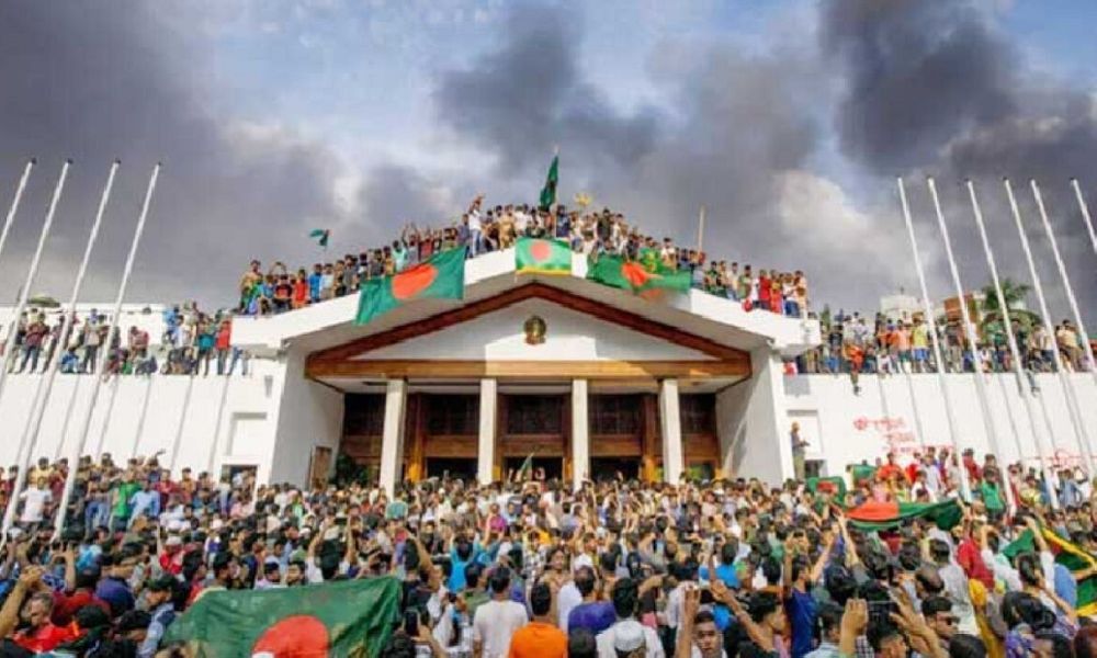 জুলাই চেতনা বনাম জুলাই নিয়ে ব‍্যবসা